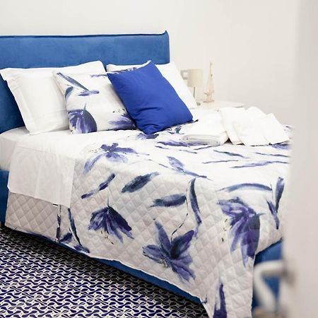 Апартаменты White Blu House - Massa Lubrense Sorrento Экстерьер фото